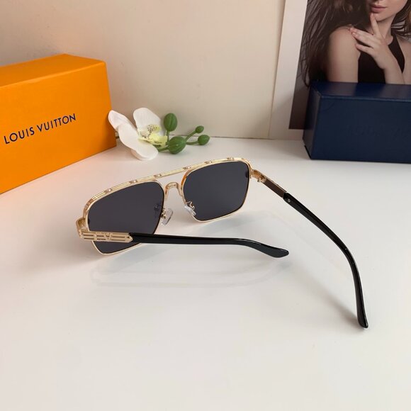 Louis Vuitton Black Wraparound Sunglasses for a Sporty Edge - Picture 3 of 9